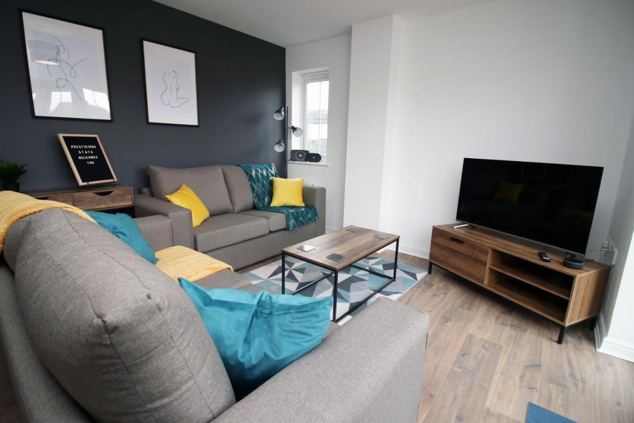 Delft - Spacious Home, High Speed Wi-Fi, Free Parking, Terrace Swindon Eksteriør billede